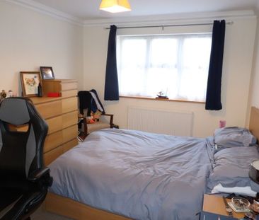 HUTTON, Property for rent - Photo 1