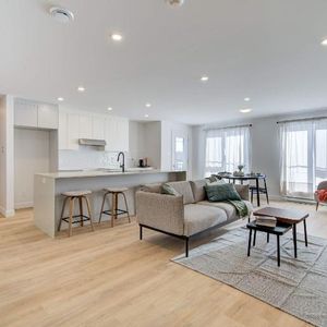 2 CH - 1 SDB - Huntingdon - $1,250 /mo - Photo 2