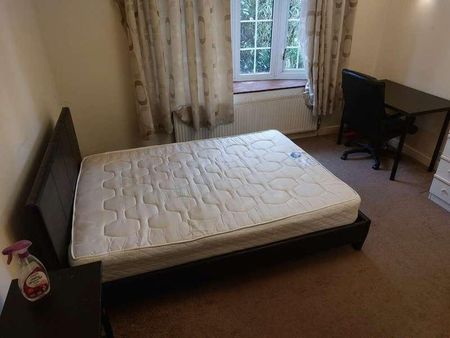 Canley Road, Coventry, CV5 - Photo 2