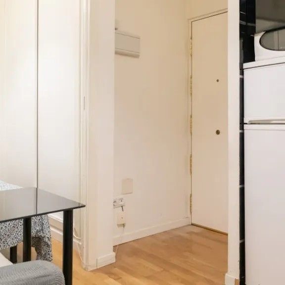 Calle de Ayala, Madrid, Community of Madrid 28009 - Photo 1