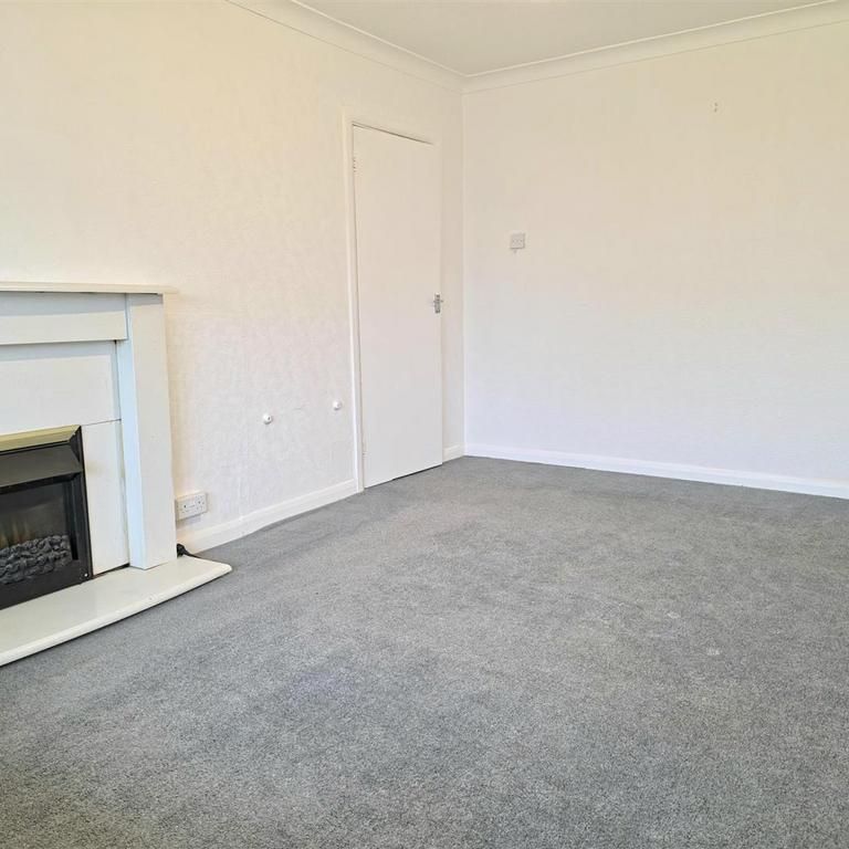 2 bedroom semi-detached bungalow to rent - Photo 1