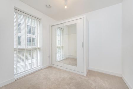 4 bedroom terraced house to rent - Photo 5