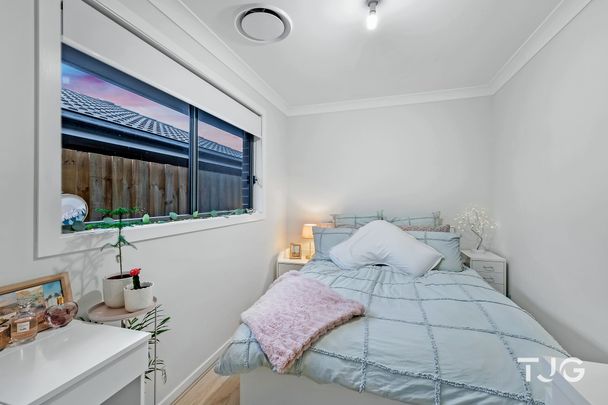 Modern Four Bedroom Home - Photo 1