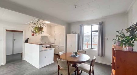 GEORGETOWN - 3 BEDROOMS - Photo 2