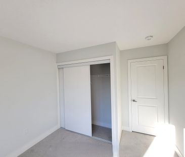 For Lease - 990 Deveron Crescent Unit# 43, London South, Ontario - Photo 5