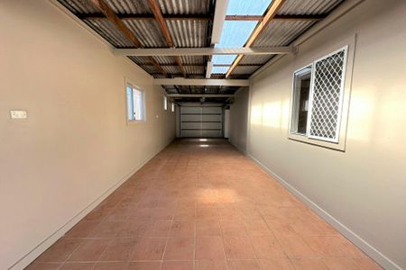 THREE-BEDROOM HOME IN A PRIME LOCATION - Photo 3