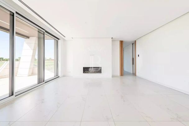 Piso de alquiler en Prado de Somoaguas - Photo 1