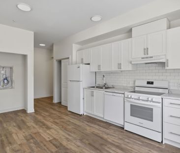 For Lease - 1687 Highway 2 Road Unit# 207, Clarington, Ontario - Photo 5