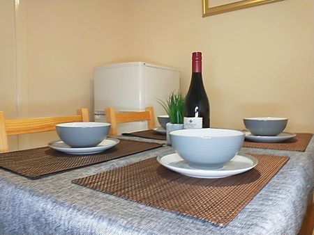 3 Bed Terraced House, Firedrake Croft, CV1 - Photo 3