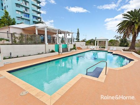 79/5 Chasely Street, Auchenflower, QLD 4066 - Photo 3