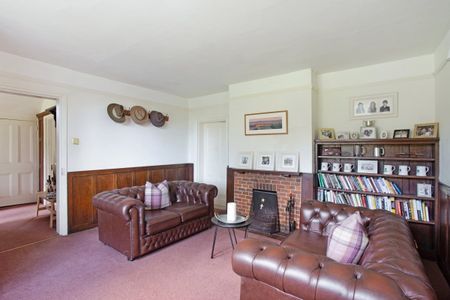 5 bedroom detached house to rent - Photo 4