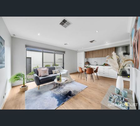 19 Rosebank Walk, Thornhill Park, Vic 3335 - Photo 1