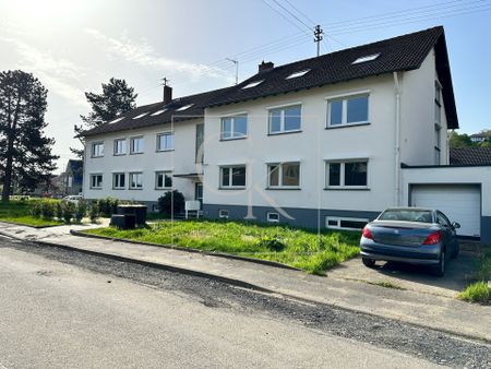 Erstbezug nach Modernisierung von lichtdurchfluteter OG-Wohnung mit großem Balkon - Photo 5