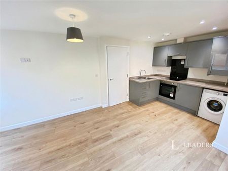 2 bedroom flat to rent - Photo 5