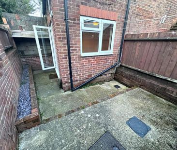 Studio to rent - Photo 6