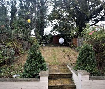 Garratt Road, Edgware, HA8 - Photo 2