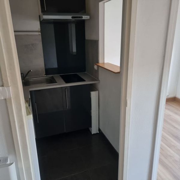 Location Appartement 1 pièce 22m² ORLEANS 45000 - Photo 1