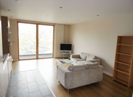 1 bedroom Apartment to rent - Photo 3