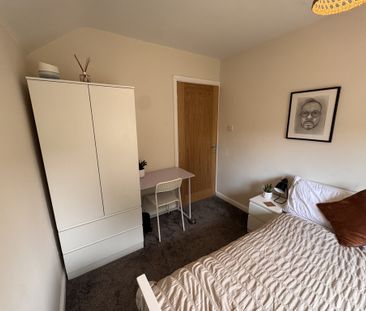 Ashton Avenue, Clifton - P11034 - Photo 3