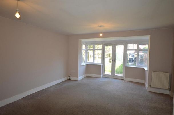 4 bedroom house to rent - Photo 1