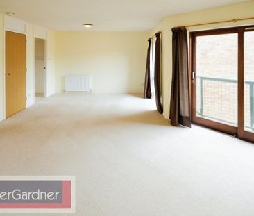 Crossways House, Trumpington - Photo 1