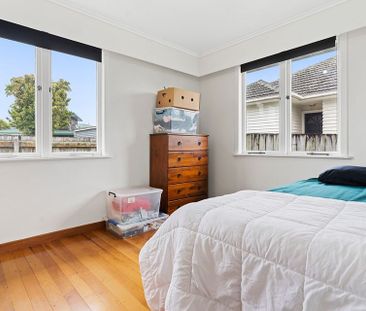 Beautiful 3 bedroom home - Photo 2