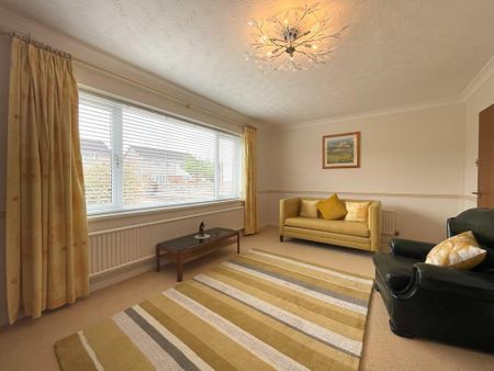 3 bedroom semi-detached house to rent - Photo 2