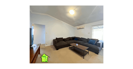Spacious 4-Bedroom Family Home in Prime Location - Photo 3