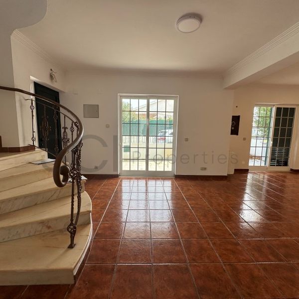 Moradia T4 em Setúbal - Photo 1