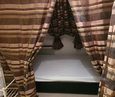 Möbliertes Pendler-Appartement in ruhiger Zentrumslage - Photo 1