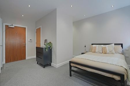 Student Apartment 0 bedroom, City Centre, Sheffield - Photo 4