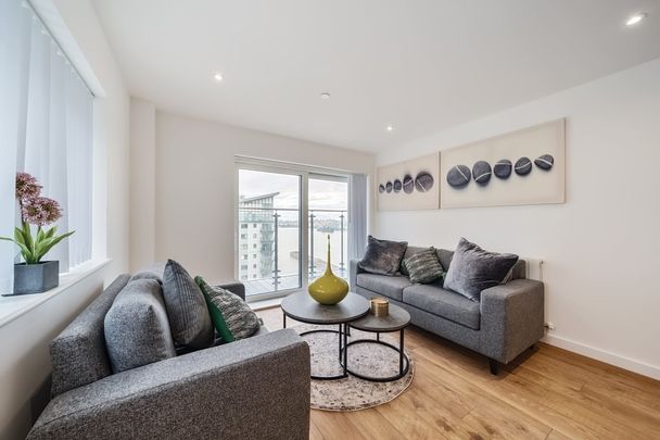 2 bedroom flat to rent - Photo 1