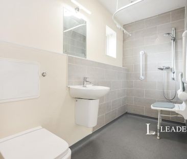 1 bedroom flat to rent - Photo 4