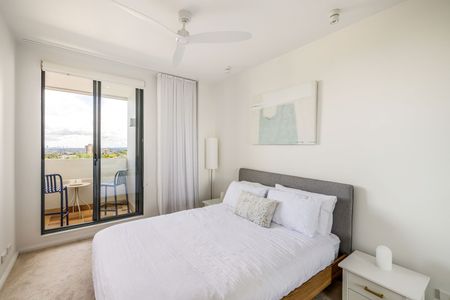 406/10 Mount Street, North Sydney NSW 2060 - Apartment For Rent | Domain - Photo 3