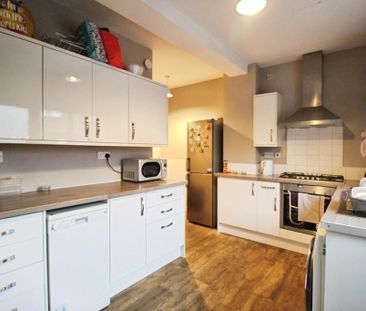 4 bedroom house share to rent - Photo 4