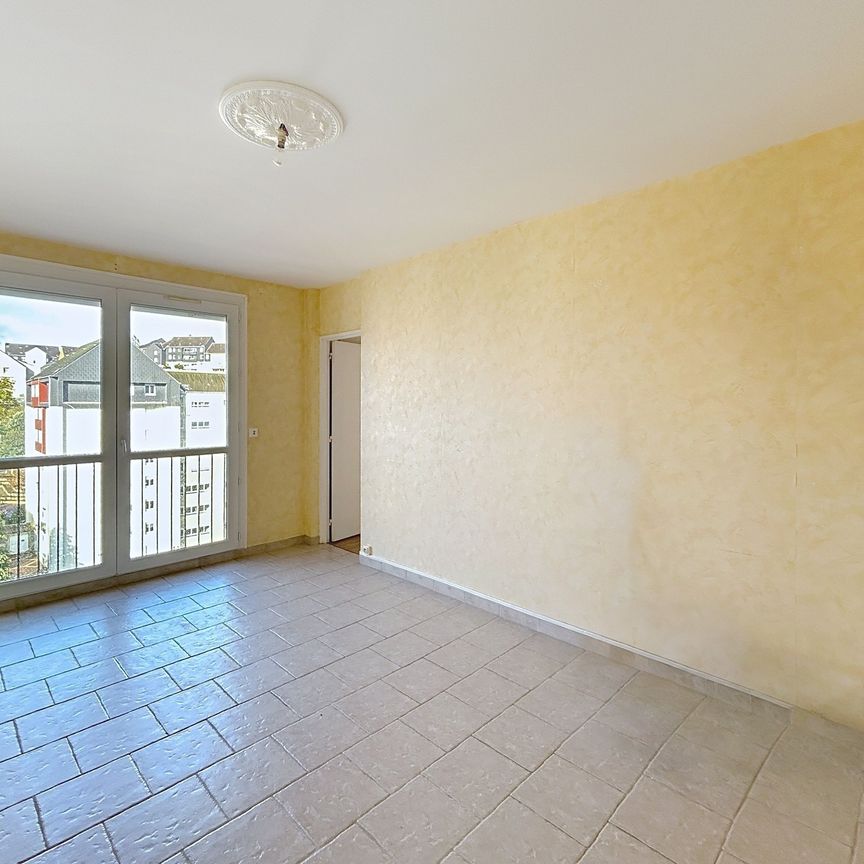 Location Appartement 3 pièces 60m² ST LO 50000 - Photo 1