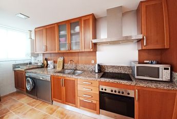 FOR RENT: SPACIOUS AND ELEGANT 4-BEDROOM BUNGALOW FOR LONG TERM