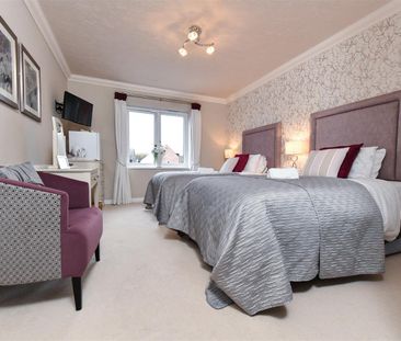 Avonbank Lodge, Newbury - Photo 5