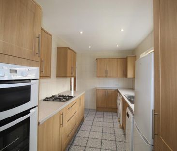Weston Way, Baldock - Photo 3