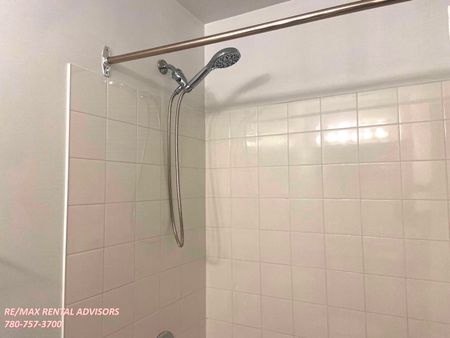 #503 11103 84 Avenue Northwest - Photo 2