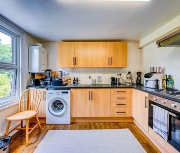 2 Bed Flat, Borthwick Road, E15 - Photo 6