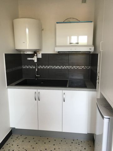 Location Appartement 1 pièce 23m² ORSAY 91400 - Photo 2