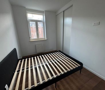 TYPE 3 - 45,74 m² - 850 € CC - - Photo 3