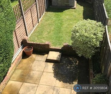 1 bedroom semi-detached house to rent - Photo 2