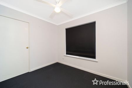 Charming 5 x 2 in sought after Greenwood! - Photo 5