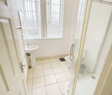 Room in a Shared House, Far Gosford Street, CV1 - Photo 6