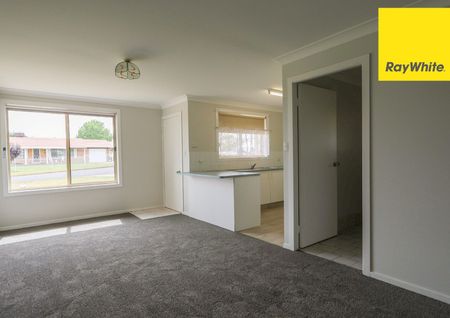 TWO BEDROOM UNIT ON ALBION - Photo 2