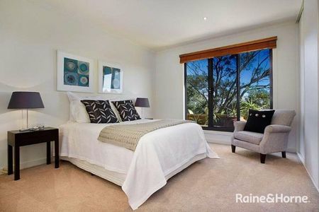 7 Lakeside Place, Williamstown, VIC 3016 - Photo 4