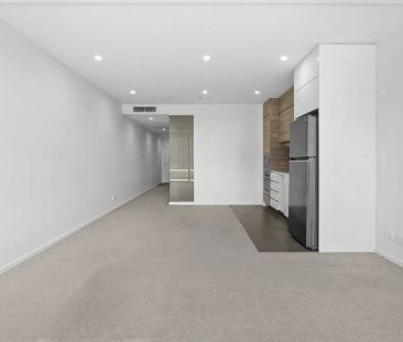 97/45 West Row, City. - Photo 5