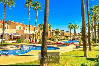 Alquiler de chalet adosado en Doña Pepa